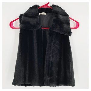 Pinc Premium Girls Black Faux Fur Vest Size S/7